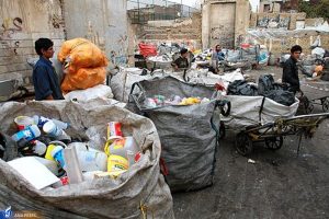 زباله جمع‌ کن‌ های‌ پورشه‌ سوار در صباشهر