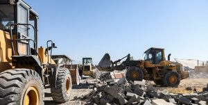 تخریب ۵۴ واحد تجاری غیرمجاز در محله خلازیر با دستور دادستان تهران