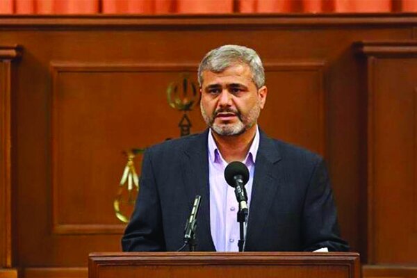 دستمزد قابل ارائه از سوی واحدهای تولیدی جوابگوی نیروی کار نیست