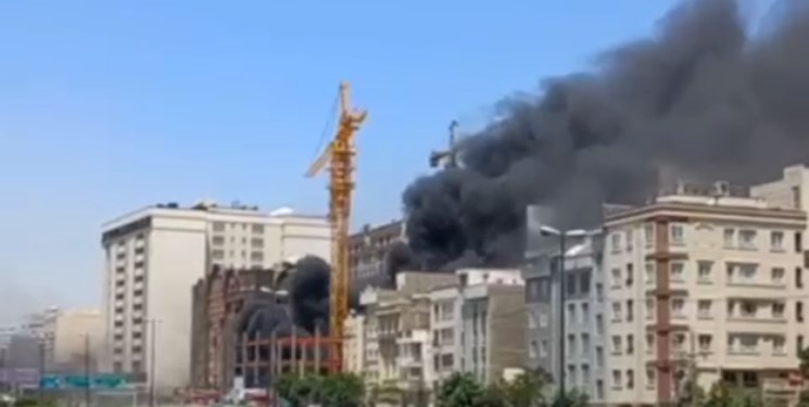 آتش‌سوزی بزرگ در شمال‌غرب تهران