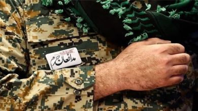 پیکرپاک شهید مدافع حرم سید علی حسینی در نسیم شهر تشییع و به خاک سپرده شد