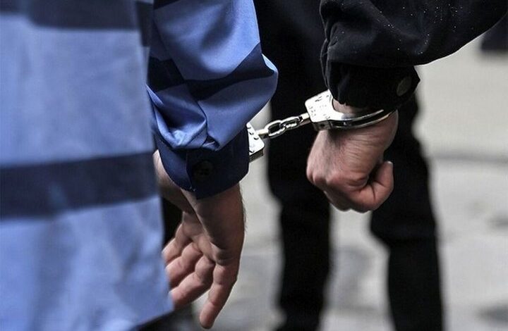 ۲ مامور قلابی در اسلامشهر دستگیر شدند