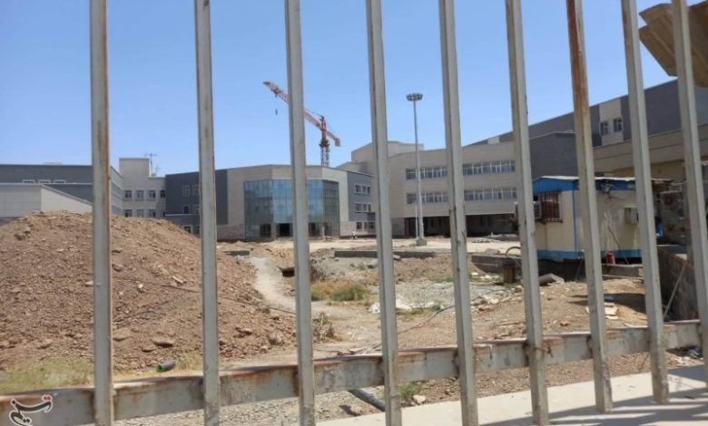 تعلل در افتتاح بیمارستان اسلامشهر سیاسی است