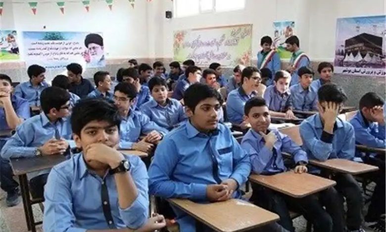 فضای آموزشی موجود پردیس پاسخگوی جمعیت دانش‌آموزی نیست