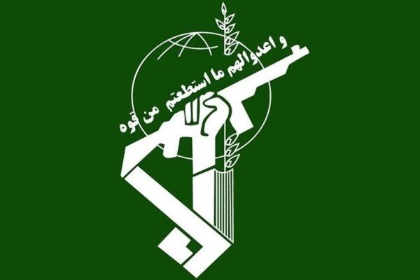 کشف ۶۰ هزار لیتر روغن موتور تقلبی در رباط‌کریم