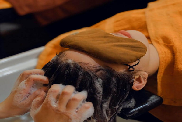 چطور از زرد شدن رنگ مو جلوگیری کنیم؟