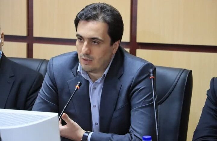 فرماندار شهریار: زنان سرپرست خانوار در اولویت حمایت بهزیستی باشند