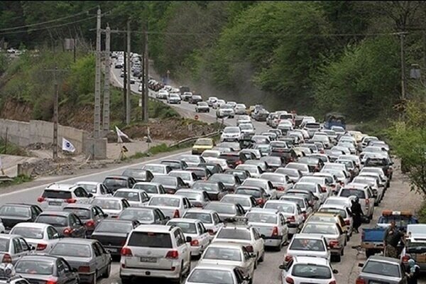 ترافیک سنگین در محورهای چالوس و آزادراه تهران-شمال